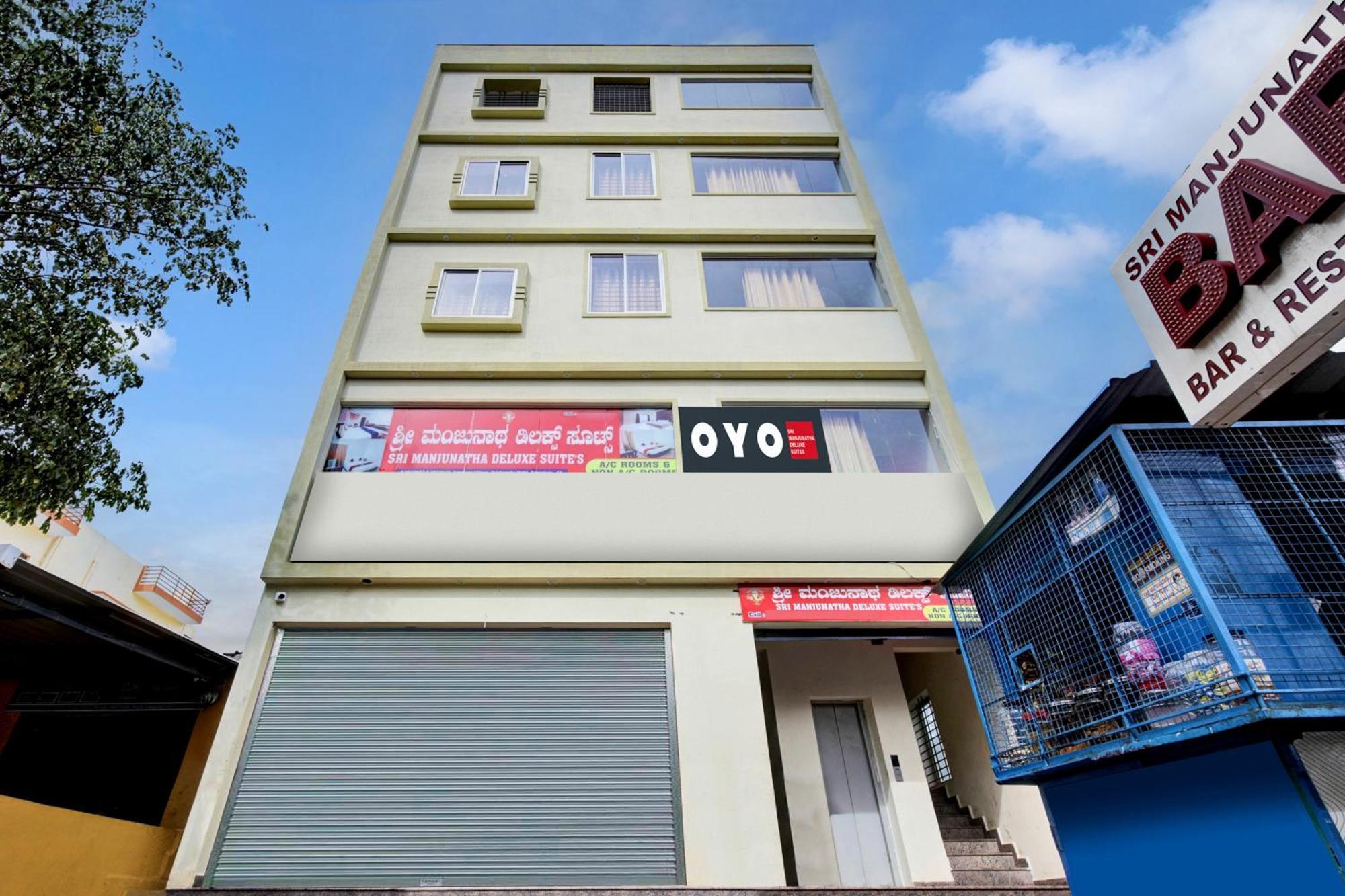 Hotel O Sri Manjunatha Deluxe Suites Bangalore Exteriör bild